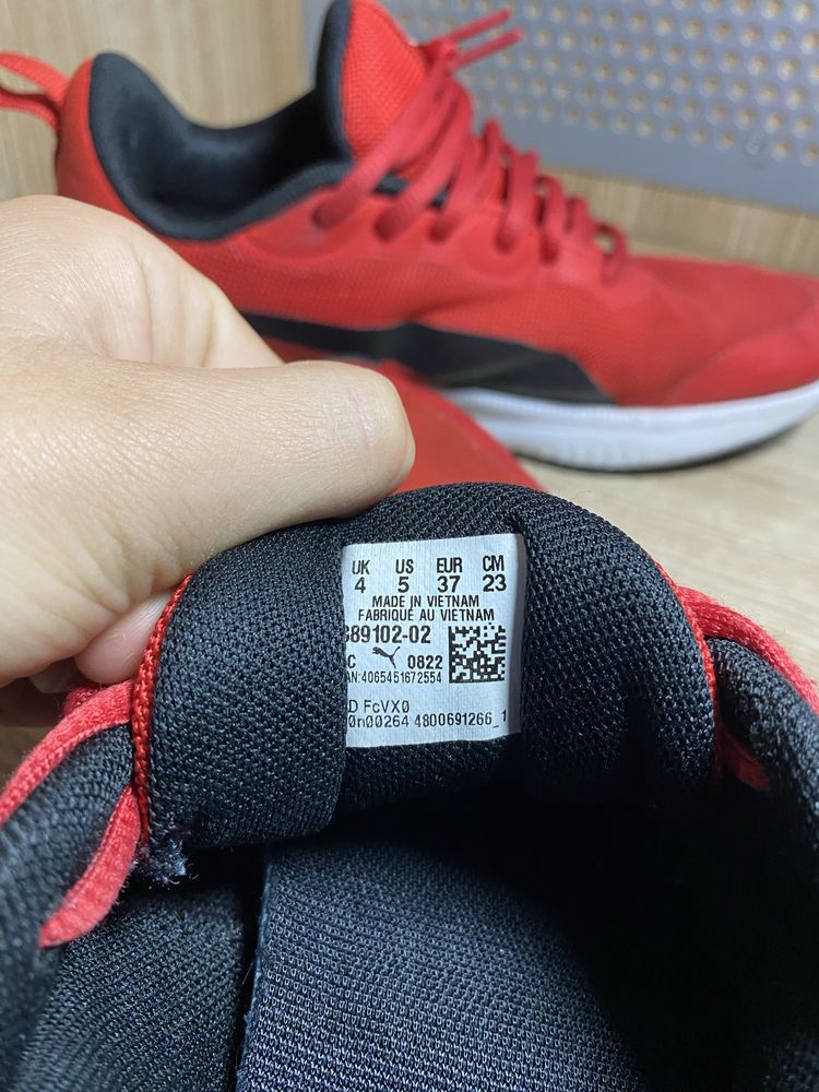 Кросовки Puma Оригінал 37р.