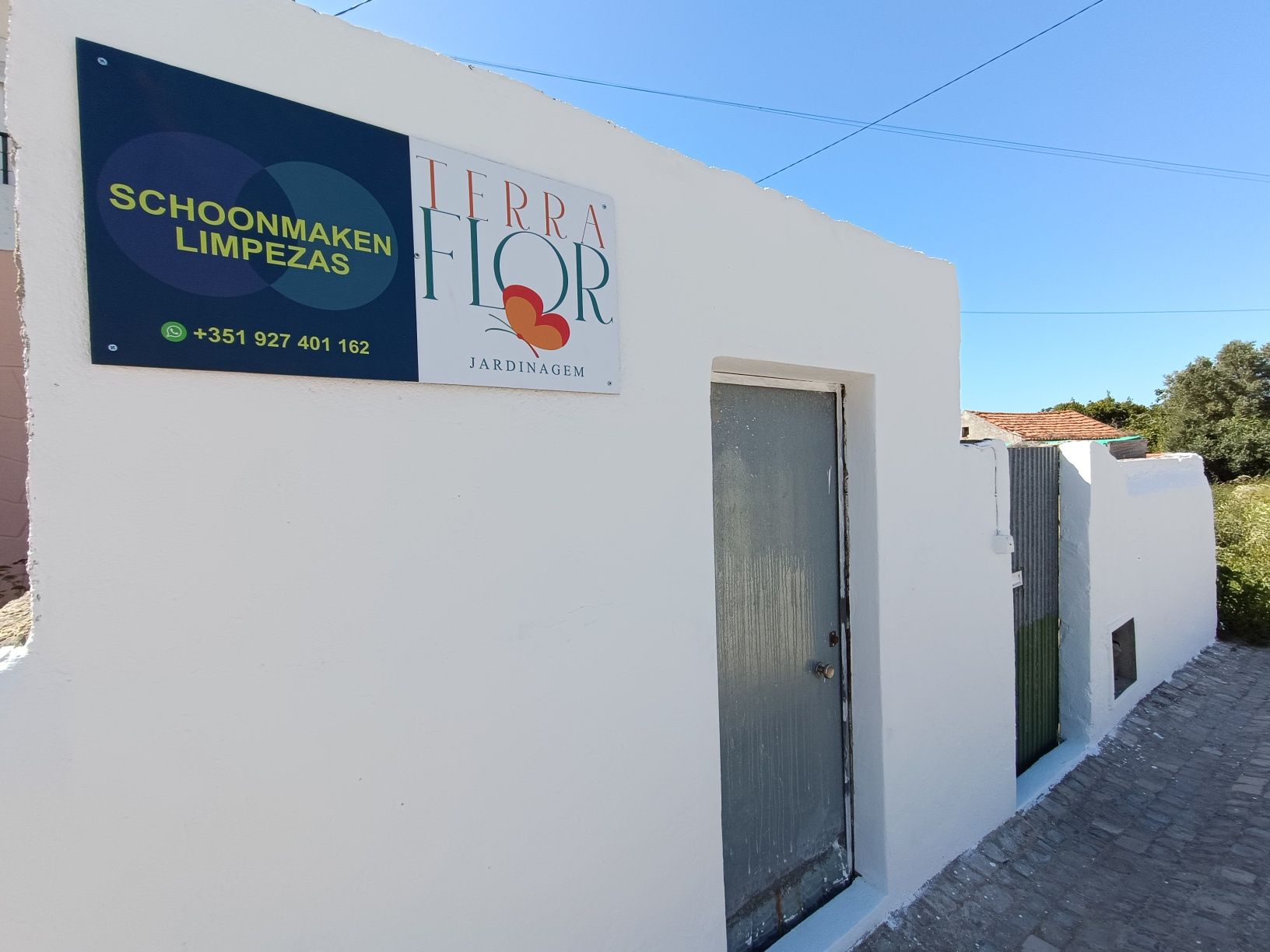 Precisa de limpar sua casa, SchoonmakenLimpezas resolve o seu problema