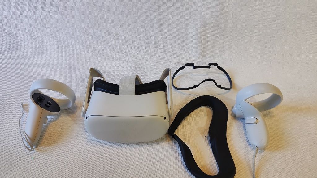 Meta Quest Oclulus 2 Gogle VR 128 GB