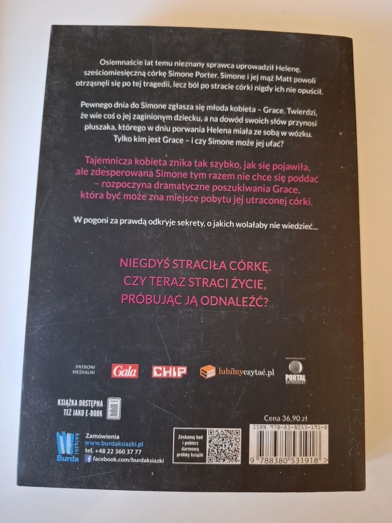 K.Croft- Córeczka. L.Jensen - Prezent