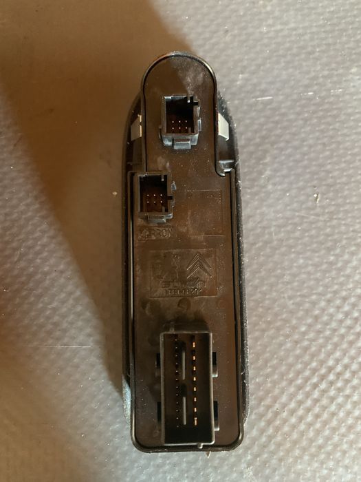 Interruptor / Botão vidros Citroen C5 III