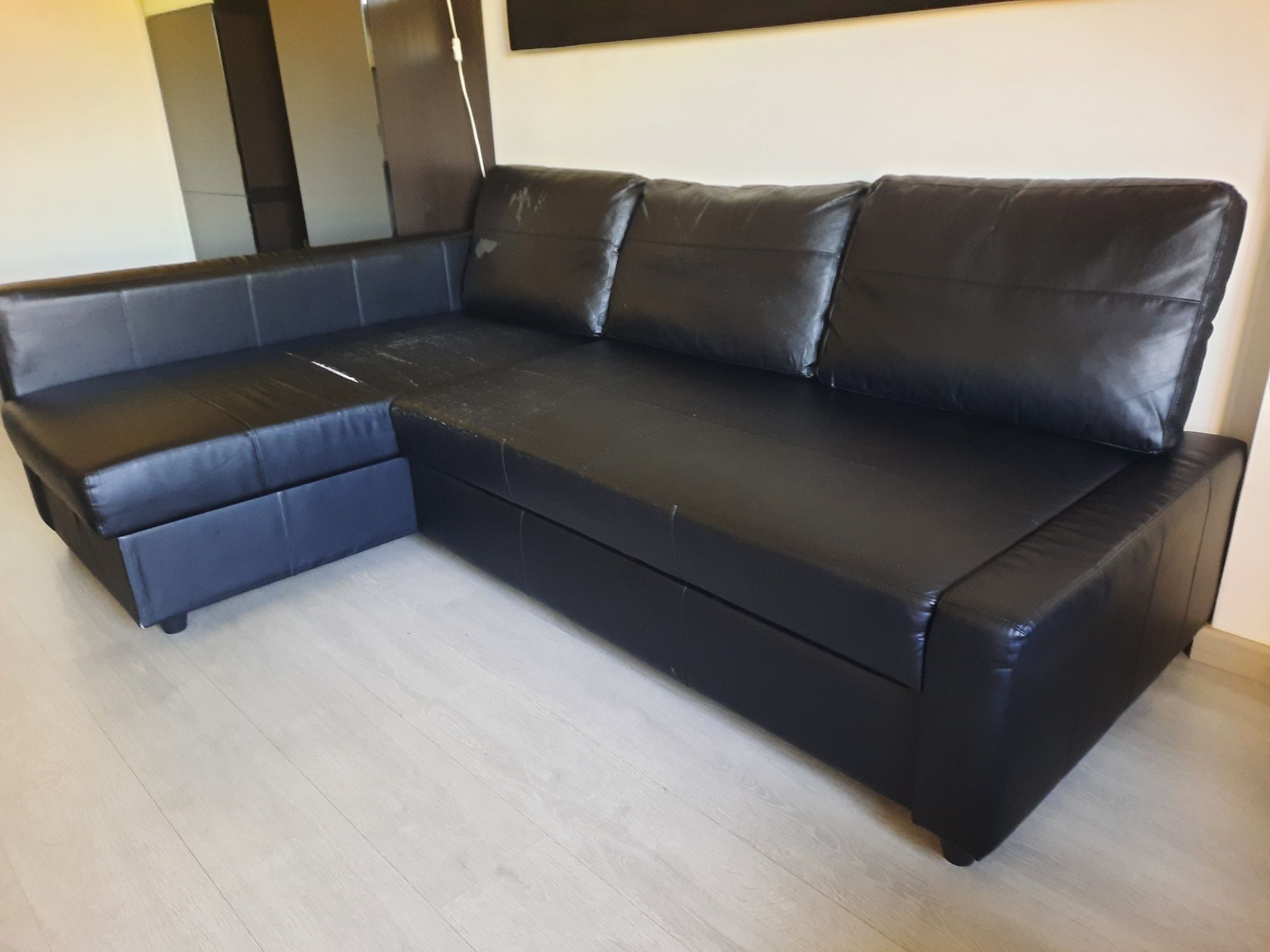 Sofa-cama de canto com arrumação ikea
Sofá-cama de canto c/arrum
Sofá-