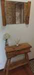 Movel rustico com duas gavetas