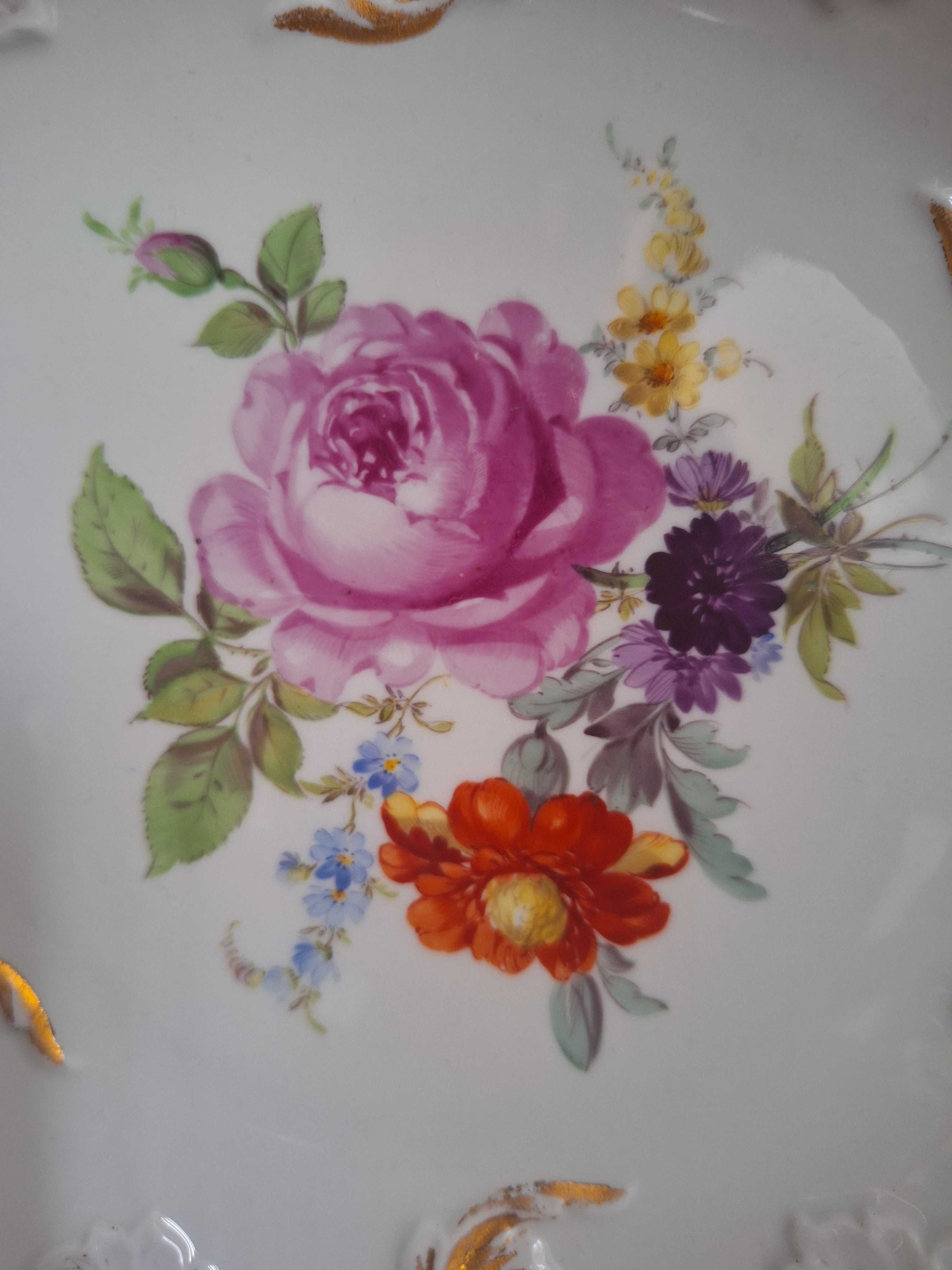 Meissen.Фарфоровая  тарелка с  цветами ручная  роспись  Ø 29.5 см.
