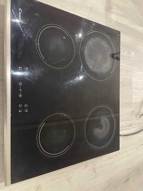 Placa vitrocerâmica CANDY CH64XB