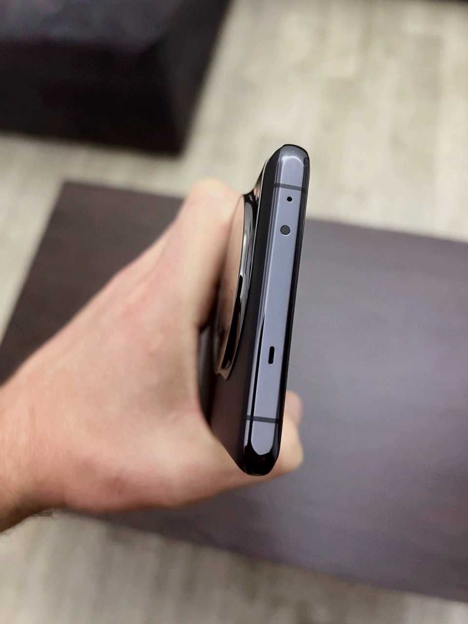 Новый OnePlus 12 – флагман для настоящих ценителей технологий!