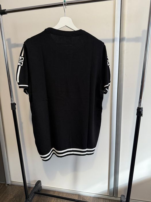 Givenchy koszulka sweterkowa