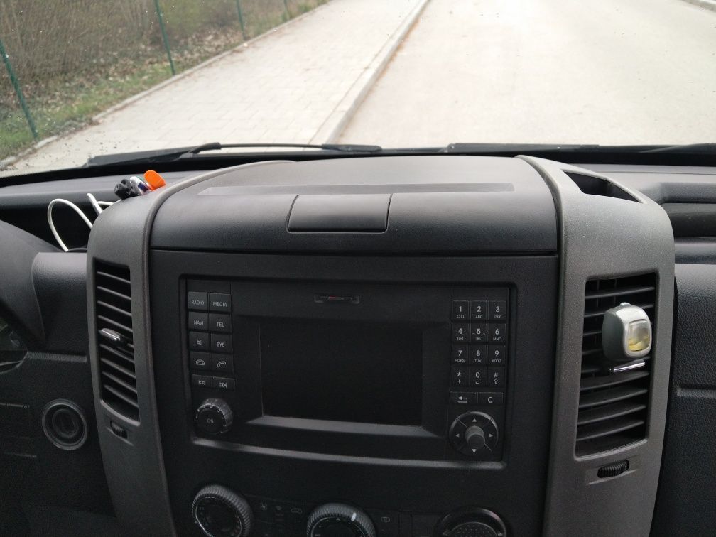Mercedes Sprinter 319 L2 H2 automat, navi