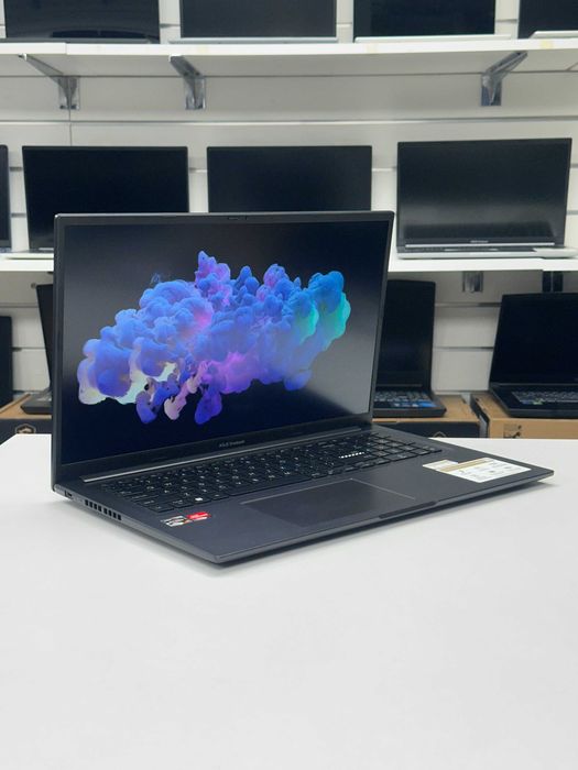 ASUS Vivobook 17X | Ryzen 7 7730U | 16GB RAM | 256SSD | 17,3" Full HD