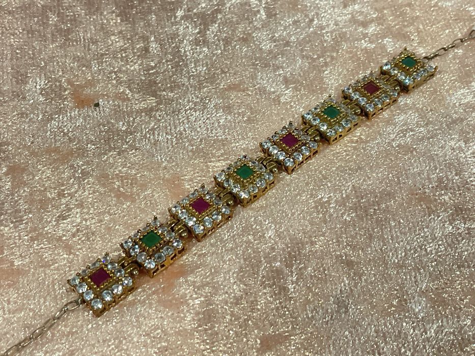 Pulseira prata com banho ouro t,28 cm .outros anúncio abaixo