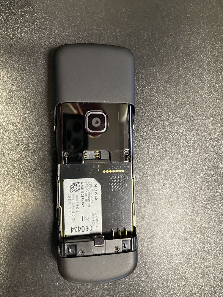 Nokia luna  8600 pudelko kpl uzywana