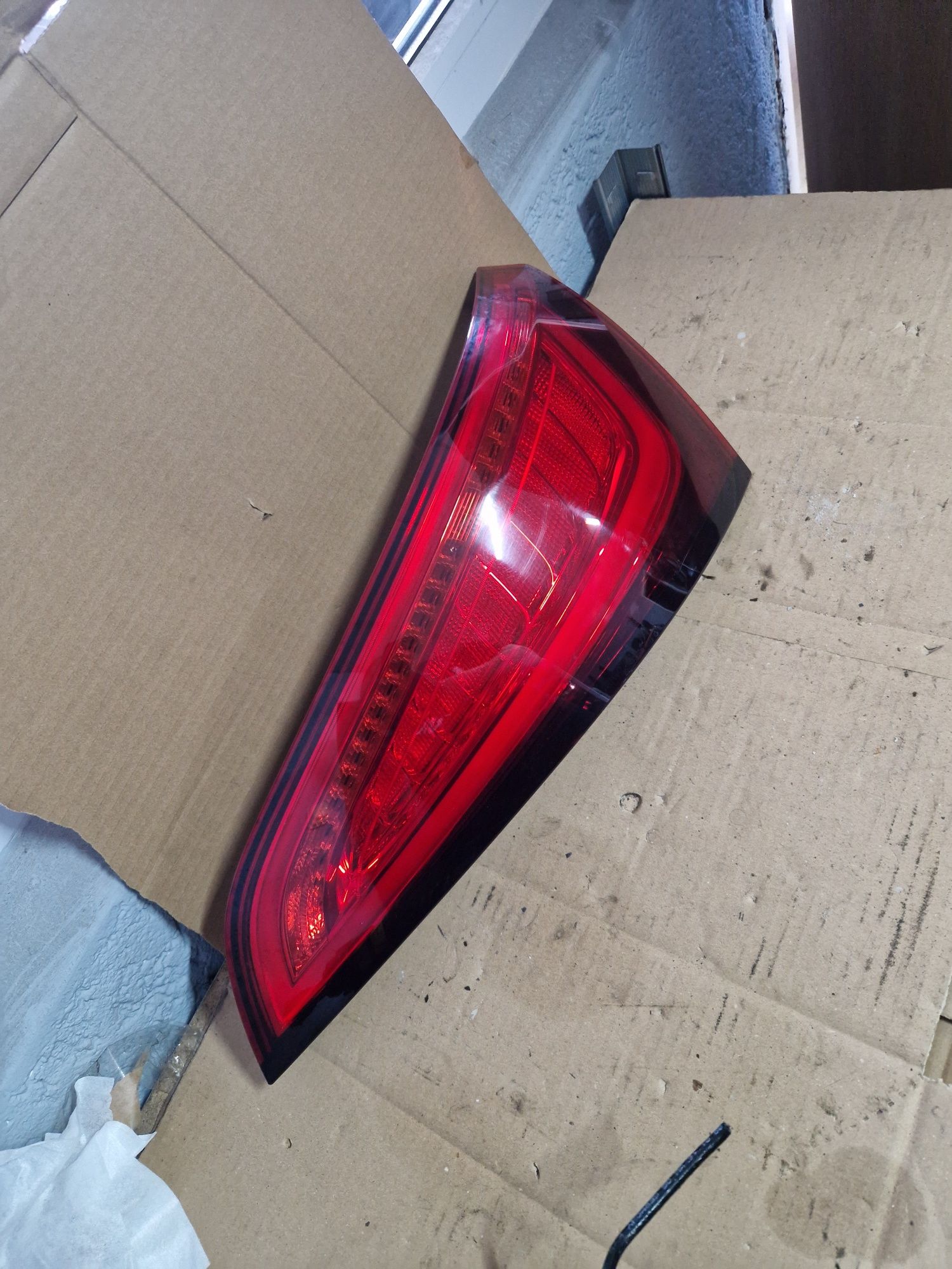 Lampa tył prawy Led audi q5 8r