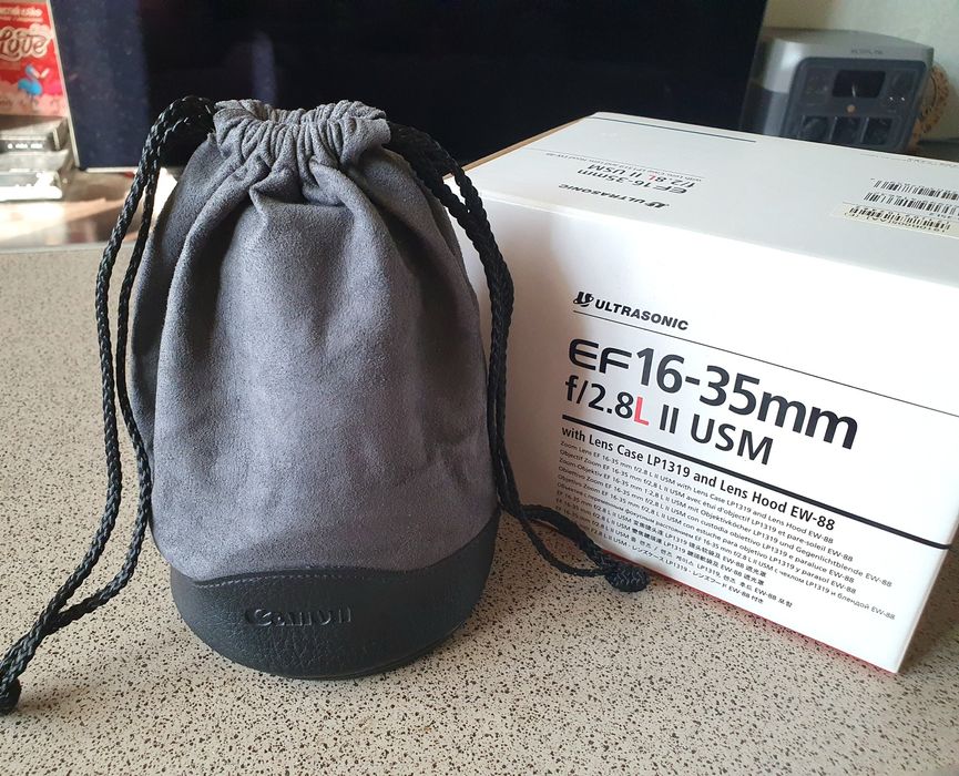Об'єктив Canon EF 16-35mm f/2.8L II USM