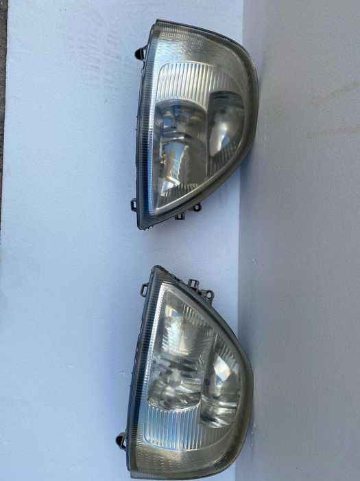 Faróis Opel Movano A Van 2.5 CDTI