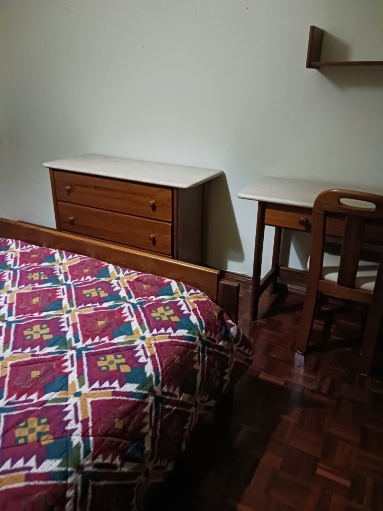 Apartamento T3 va a pe para a praia.