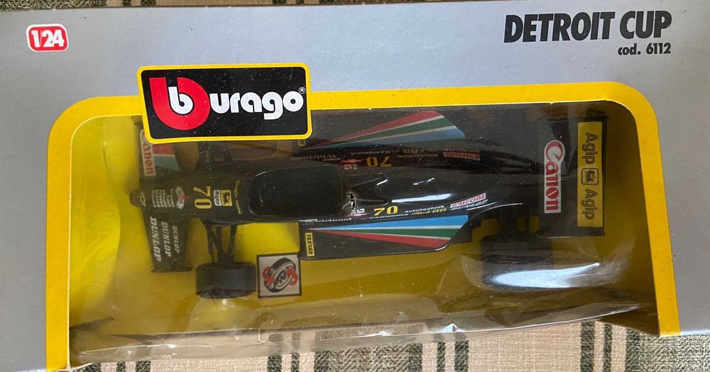 Miniaturas automóvel - Colecção de 36 unidades