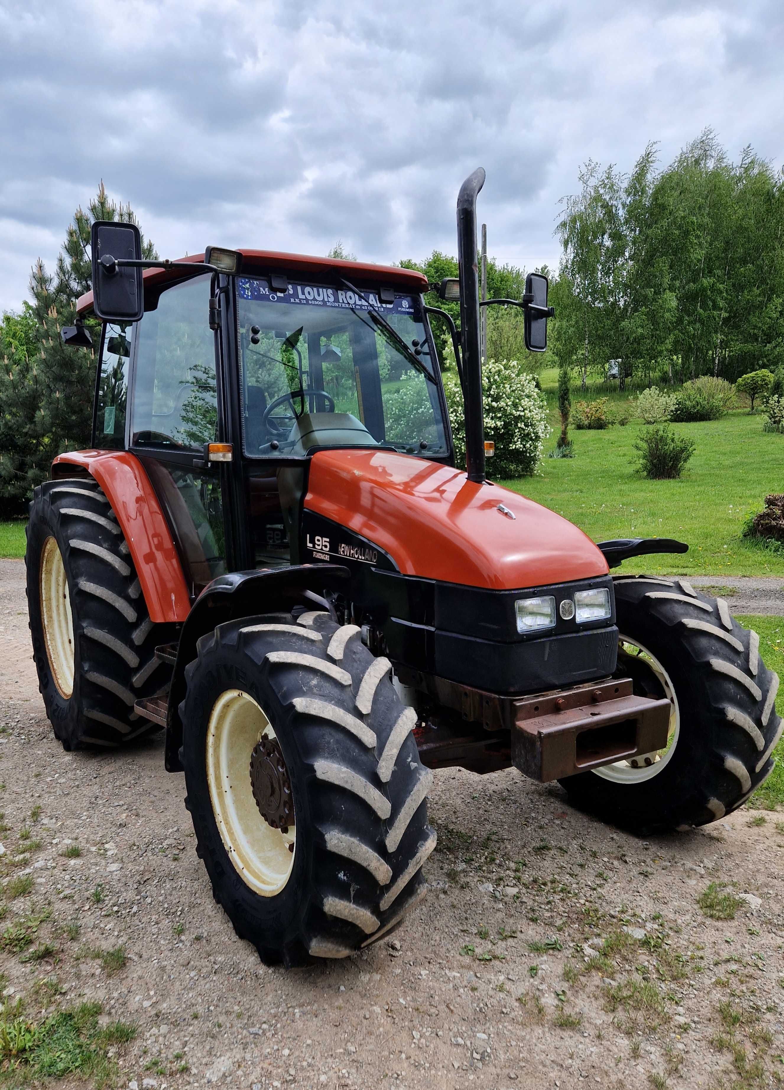 New Holland L95 . TL 95 TS