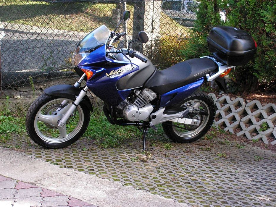 HONDA VARADERO 125 XL 2004. KUFER shadow rebel yamaha dt wr mt cbr cbf