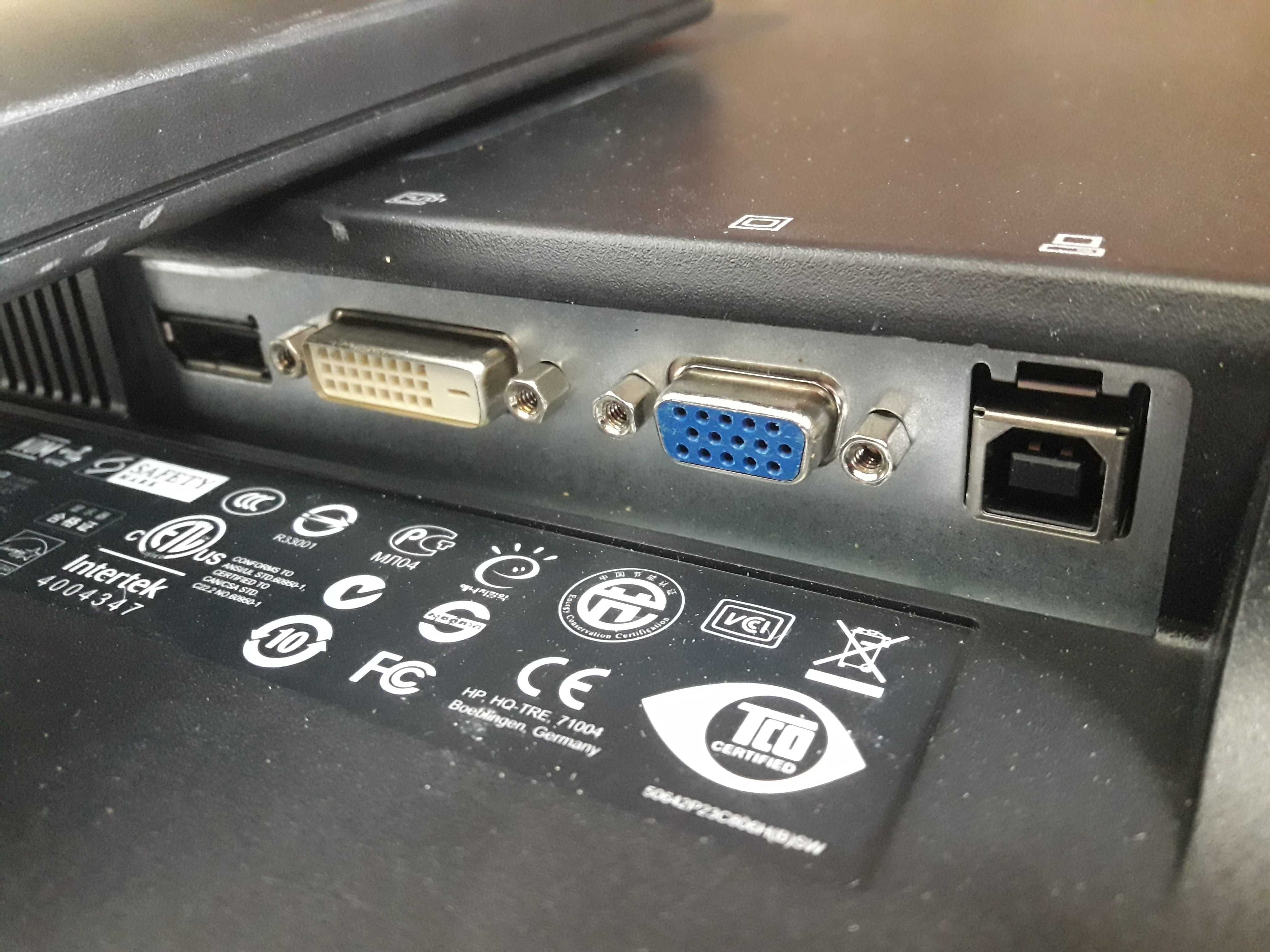 Монитор HP Compaq LA2306x