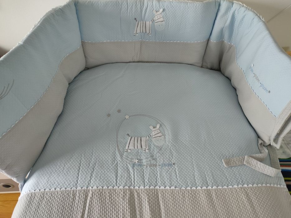 Conjunto de edredom + proteção para cama de grades