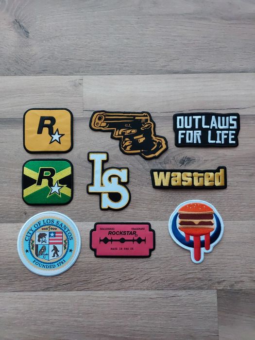 Oficjalny zestaw naszywek Rockstar Games patch set zapieczętowany