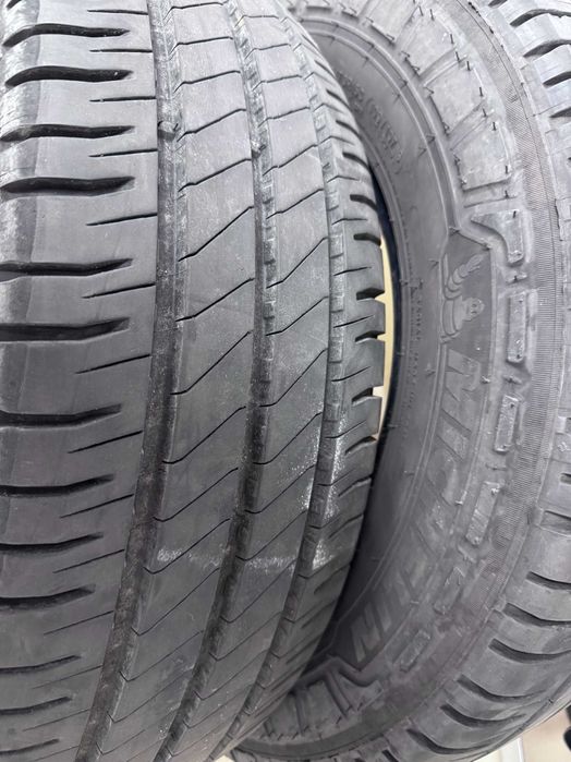 Opony Michelin 215/70R 15 CP bieżnik ponad 7mm