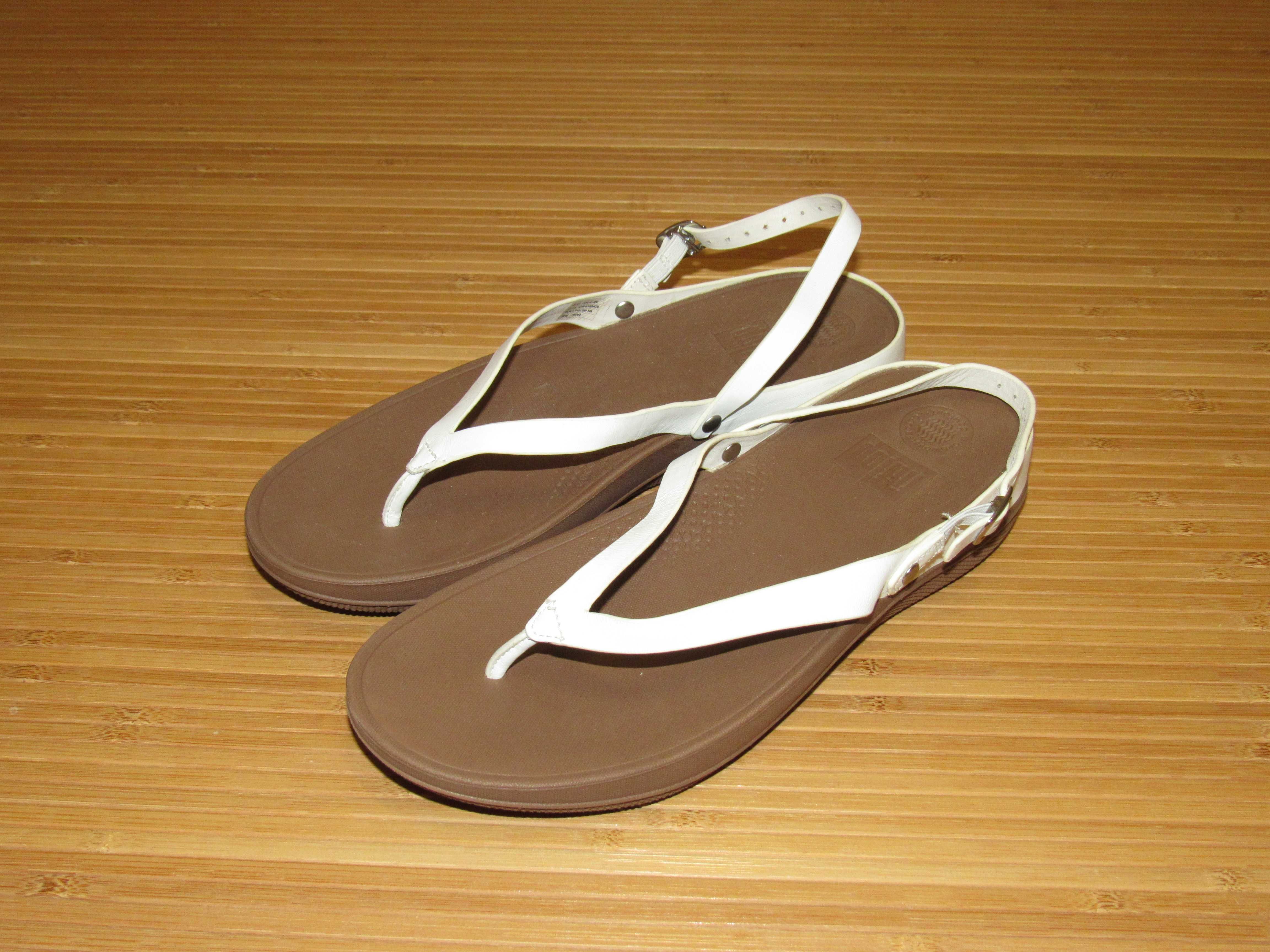 Шкіряні сандалі Fitflop Urban White; EUR-40; ус-ка: 25,4см