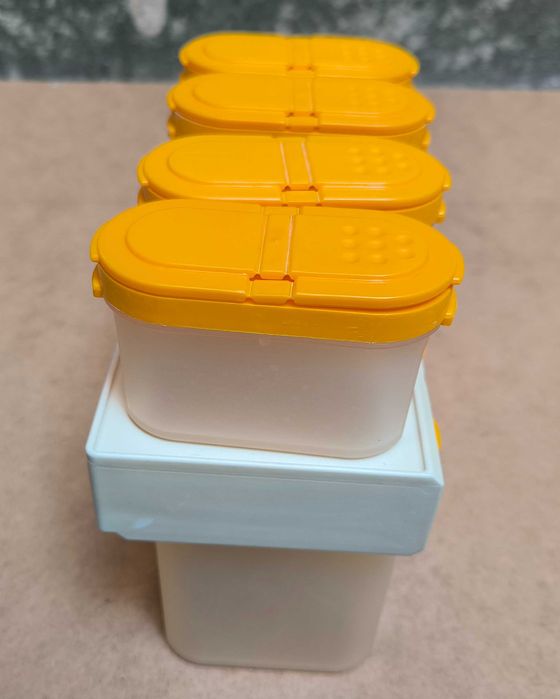 Tupperware vintage