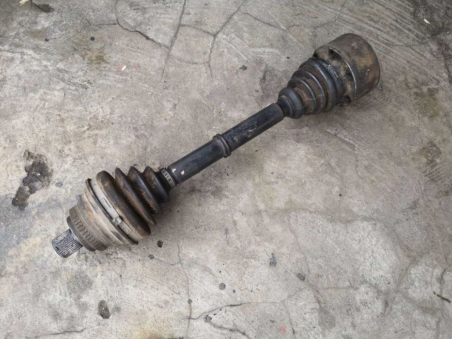 Полуоси Audi V8 ФАУ приводной вал полуось граната шрус ауди передняя