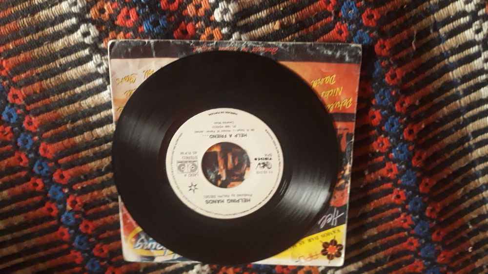 Heping Hands - Help a friend - single vinil - portes incluídos