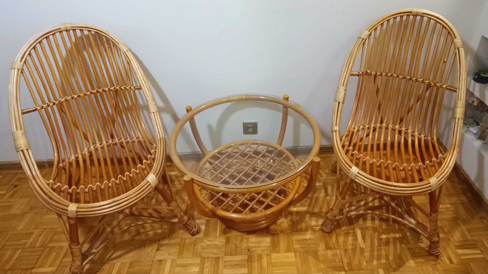 Komplet mebli z rattanu - 5 sztuk