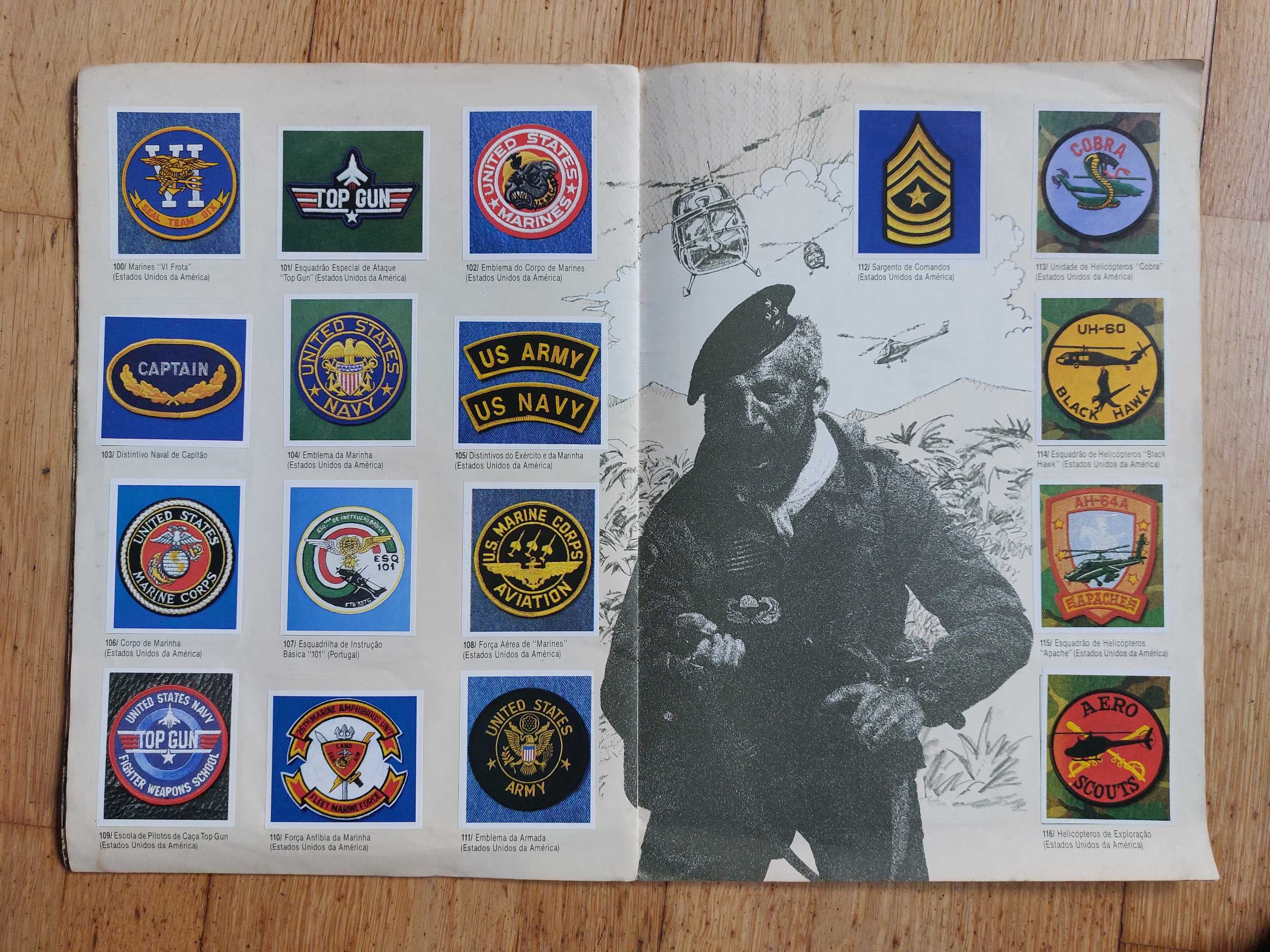 Caderneta de cromos Armas e emblemas - Completa
