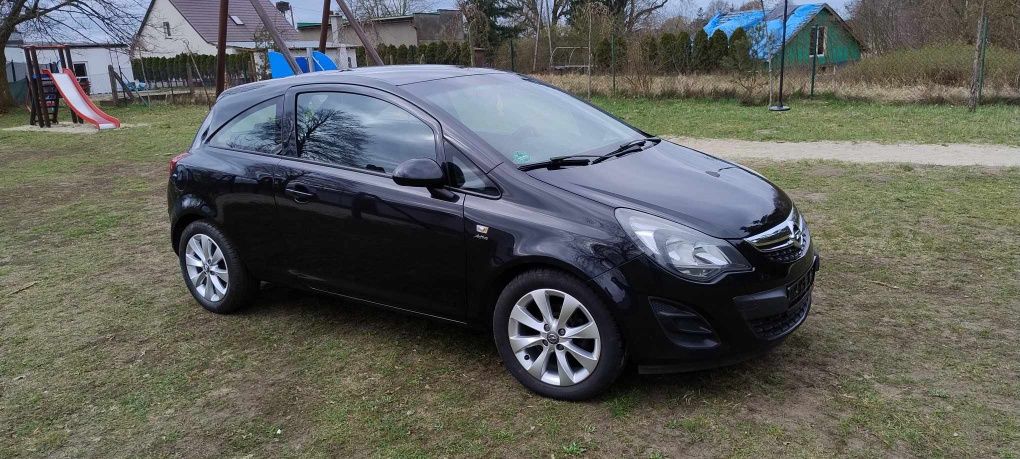 Sprzedam Opel Corsa 1,4 benzyna