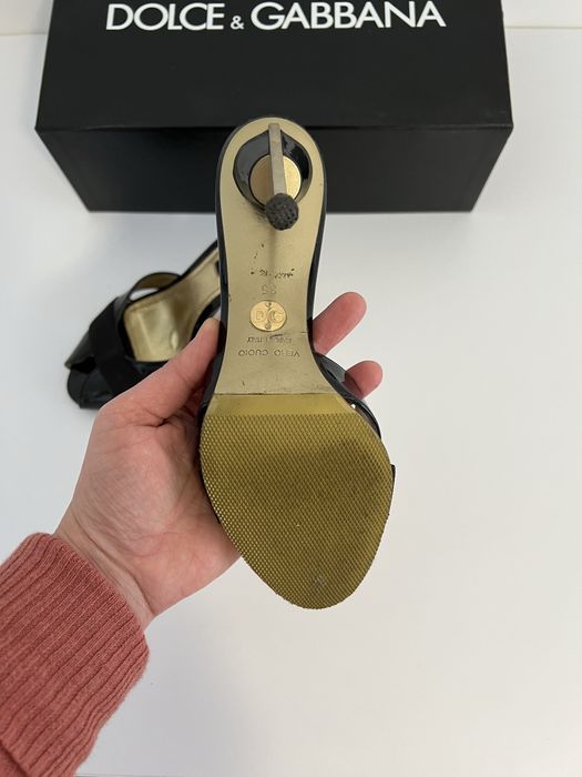 босоніжки dolce & gabbana