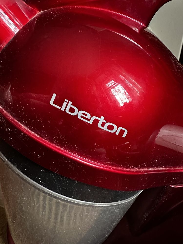 Пылесос Liberton