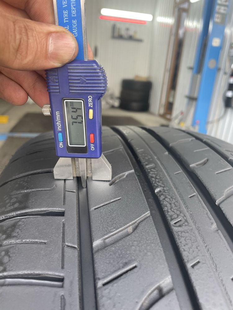 Шины летние 275/50/21 Dunlop Grandtrec PT3A