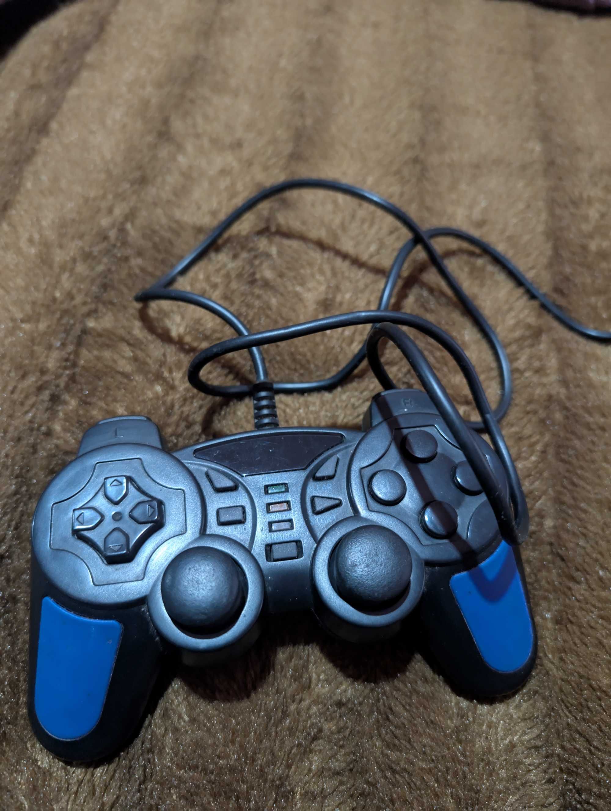 Comando PC com cabo USB
