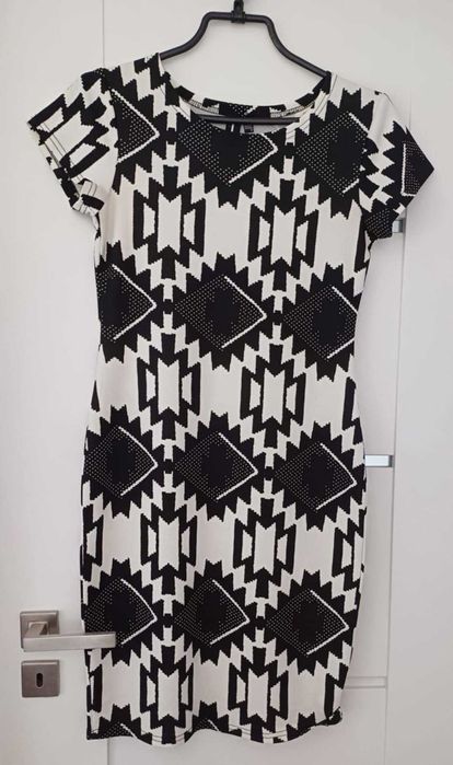 Sukienka Isabel rozmiar M/38