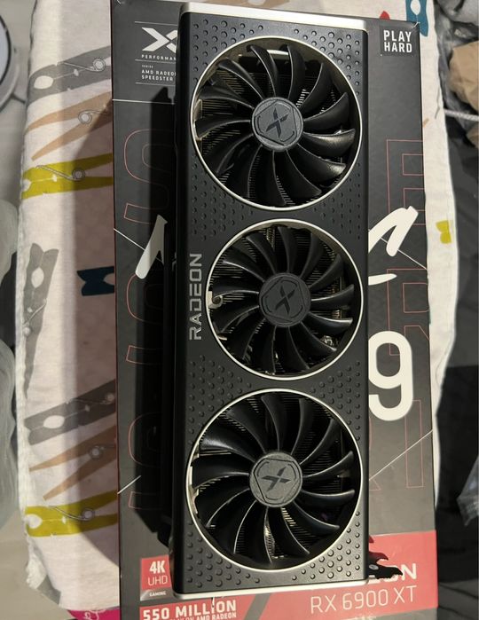 Placa Grafica AMD RX6900XT