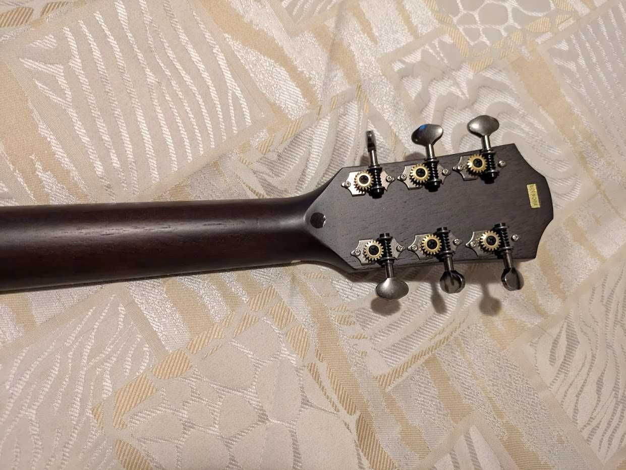 Guitarra Baton Rouge X11LS/TB-SCC