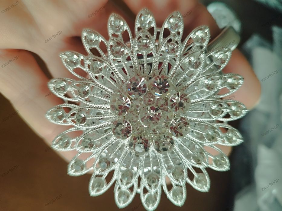 2 srebrne spinki na magnes