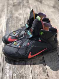 Баскетбольные кроссовки Nike LeBron 12