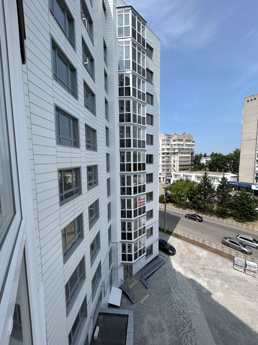 Продаж 1-но кімнатна Весняна