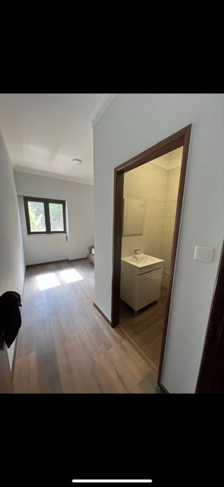 Arrenda se apartamento T4