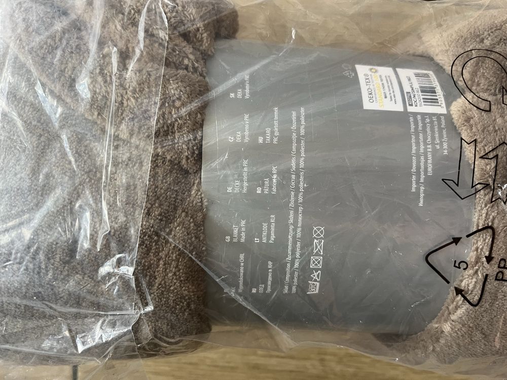 Koc z mikrofibry 150x200 nowy