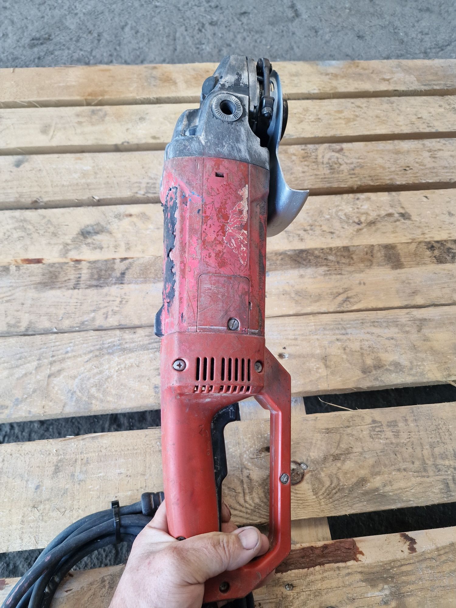 Szlifierka kątowa Hilti DC 230