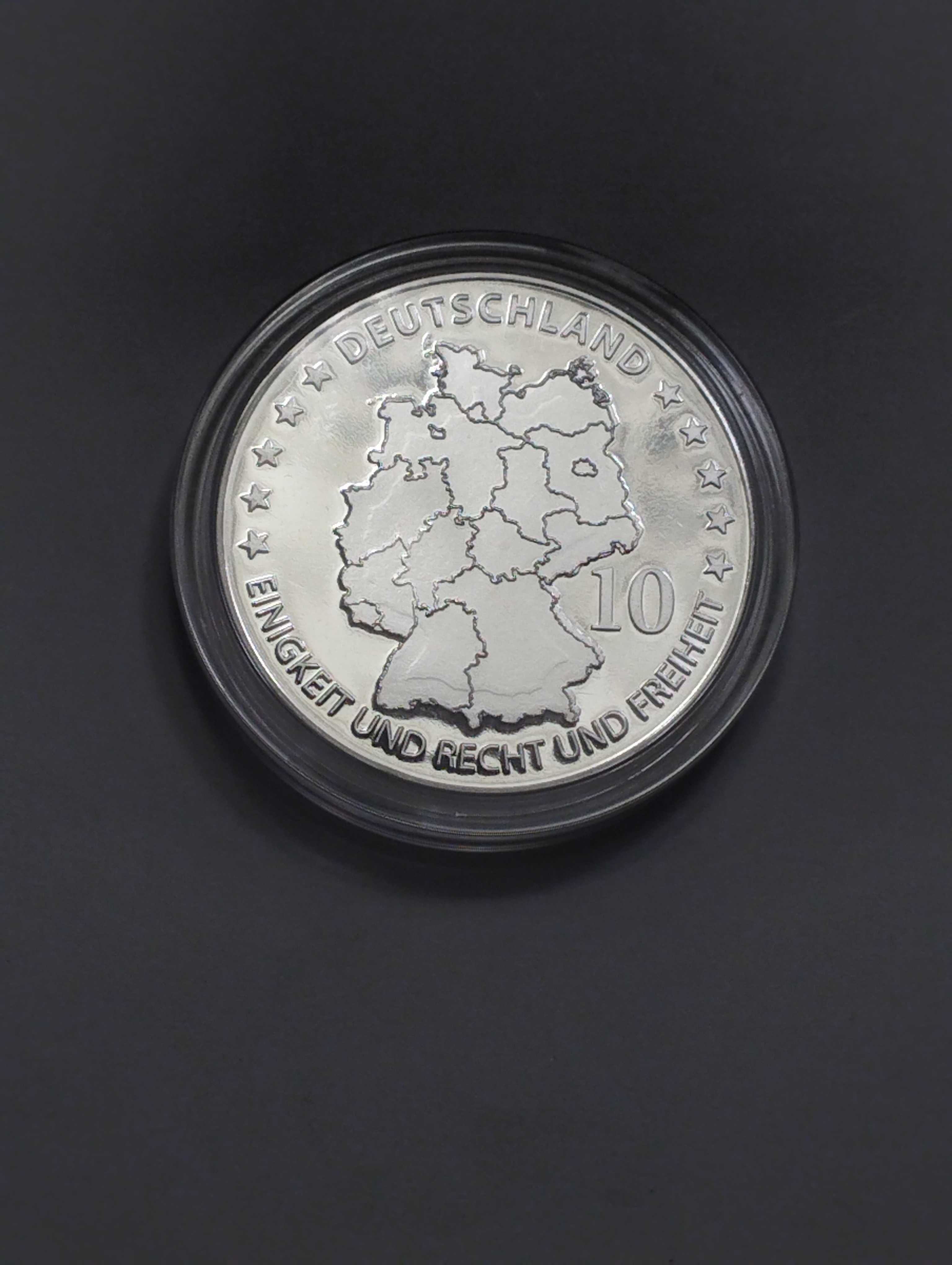 Nowy posrebrzany Medal w kapslu 50 lat niemieckiej telewizji 2002r.