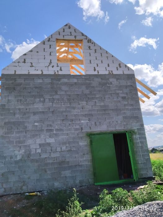 Каменщик ищет работу