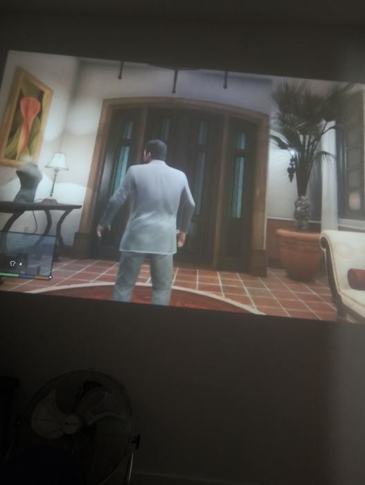 Xbox 360 Varios jogos e 2 CONTROLES