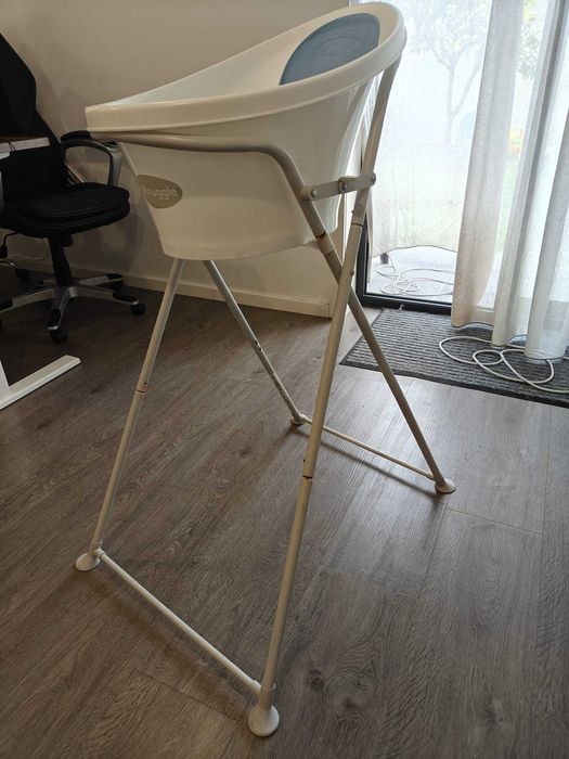 Banheira de Bebé Shnuggle com suporte